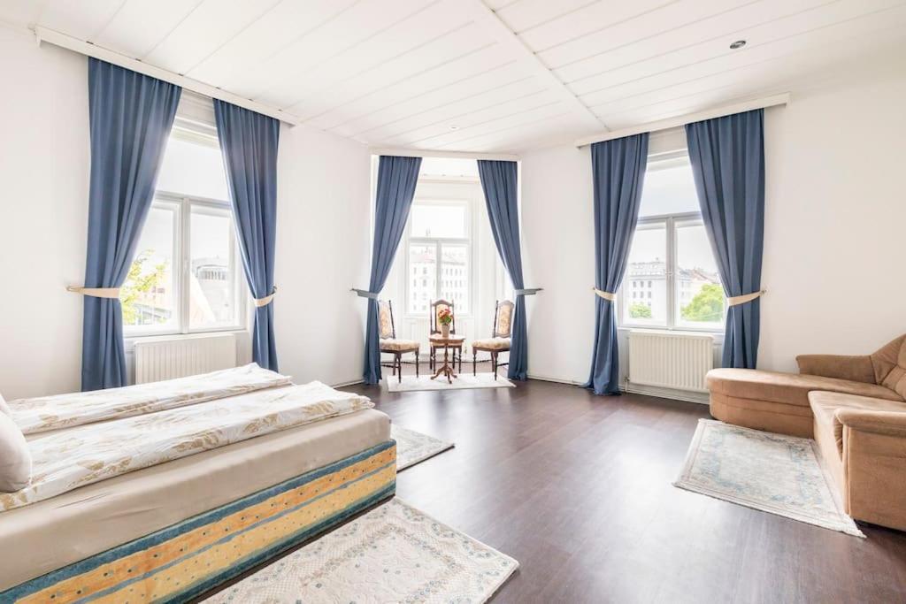 Charming Spacious Apartment فيينا المظهر الخارجي الصورة