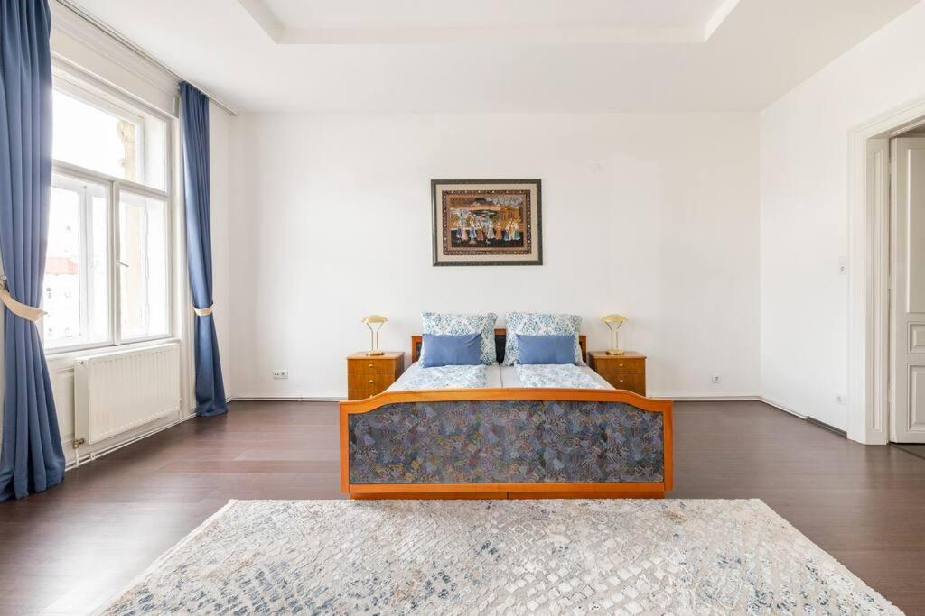 Charming Spacious Apartment فيينا المظهر الخارجي الصورة