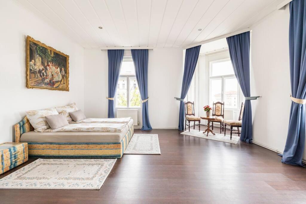 Charming Spacious Apartment فيينا المظهر الخارجي الصورة